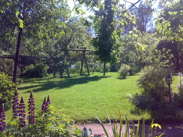 Усадебный семейный сад