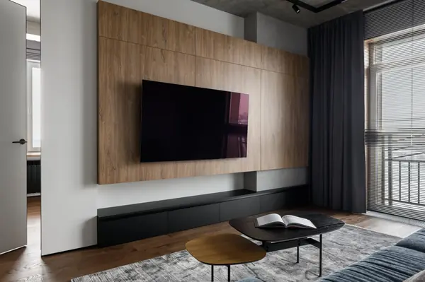 Брутальная трехкомнатная квартира 90 кв.м. с видом на реку