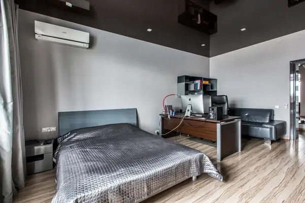 Квартира на Набережной