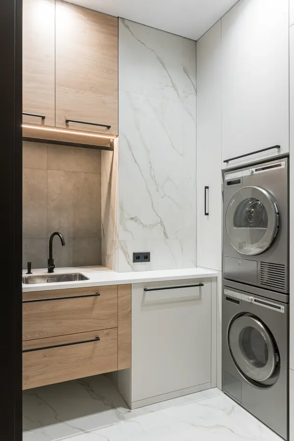 Квартира для активной семьи в минималистичном стиле