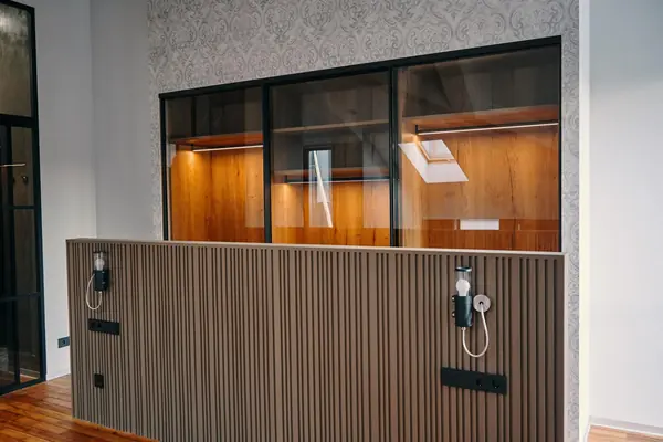 Видео: raumplus в интерьере квартиры на Столярном пер. 3