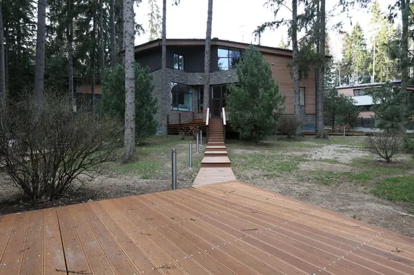 Дом 19 Полянка/ улица