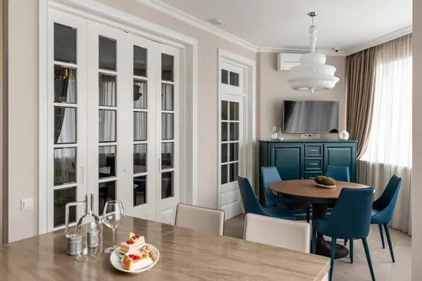 Кваритра на Шабаловке