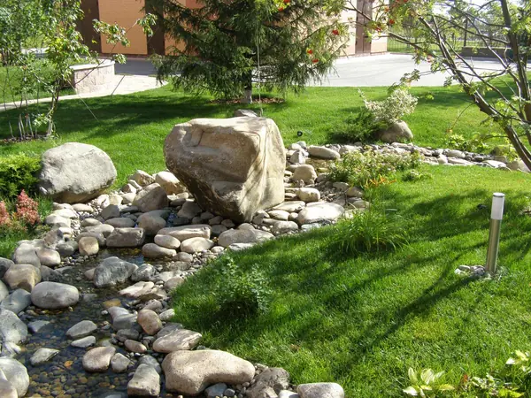 Ручей ЖК "Кедровый"