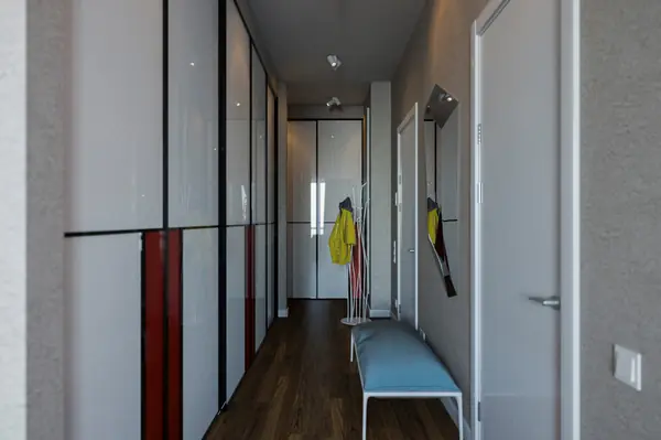 Современная квартира на Казарменном