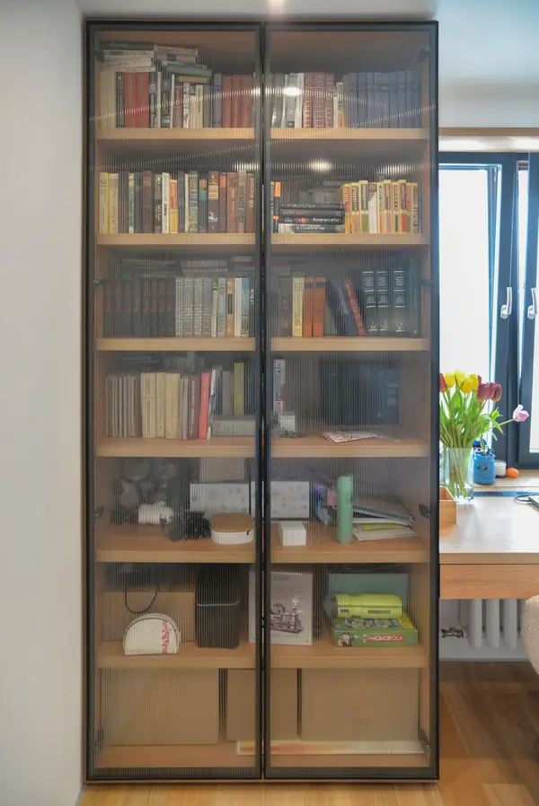 Мебель для комнаты девочки подростка.