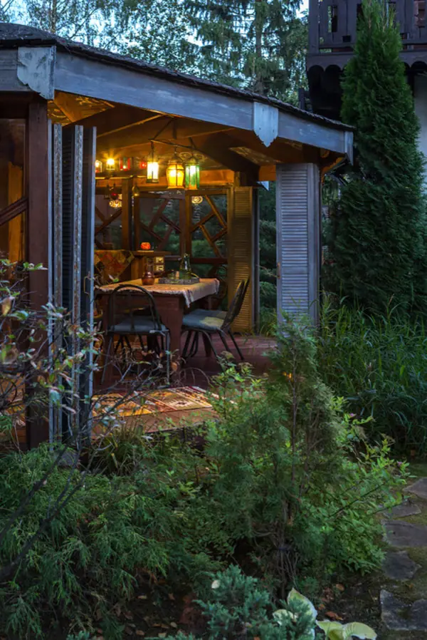 Круглая беседка