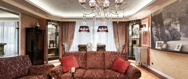 Интерьер в стиле эклектики с элементами французской классики