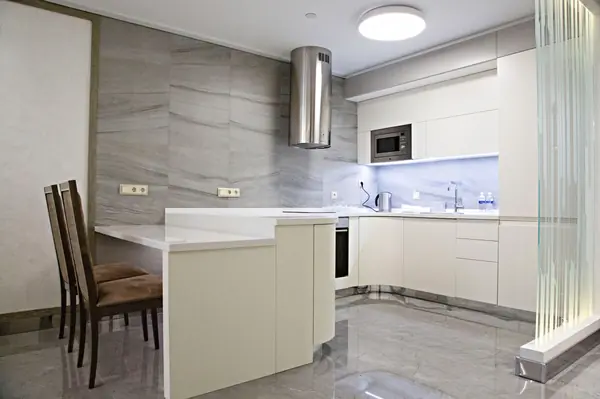 Hyatt Regency апартамент 79 м2