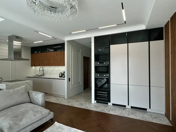 Кухня в таунхаусе