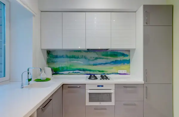 "Акварельная драма" - квартира с яркой индивидуальностью