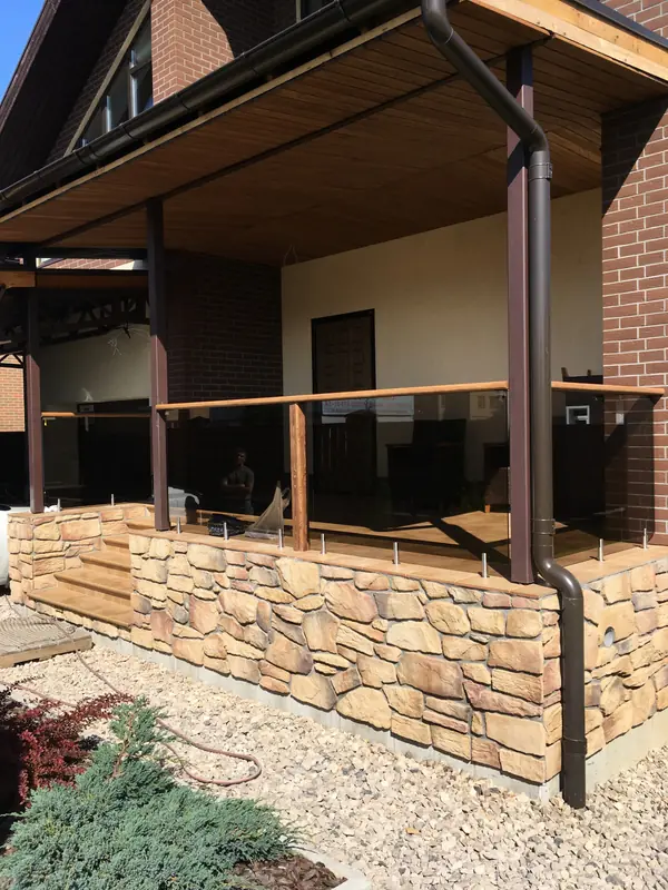 Уютный двор