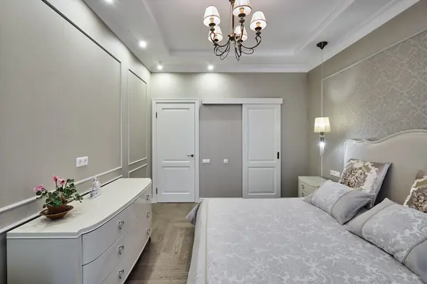 Квартира в светло-серых тонах