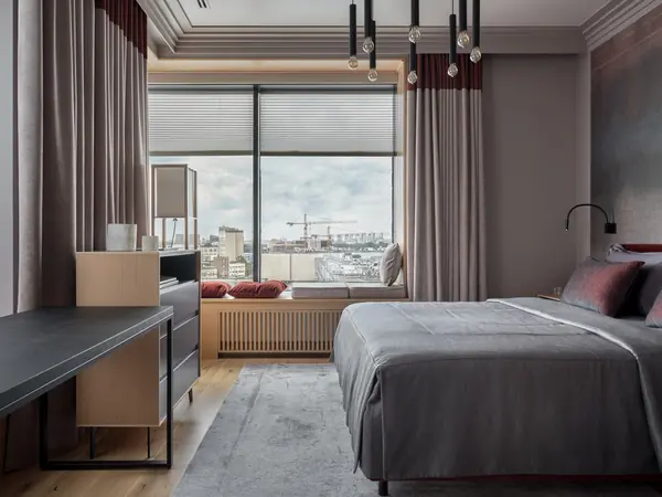 Современный интерьер с фиолетовыми акцентами