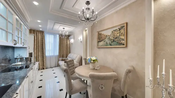 Реализованный проект квартиры в стиле итальянской классики в центре Петербурга