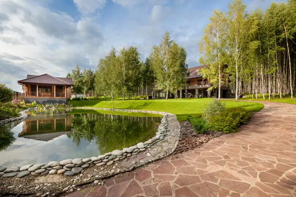 Родовое гнездо - трехэтажный загородный дом в Нижегородской области