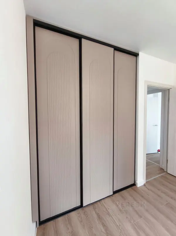 Гардеробные с подсветкой