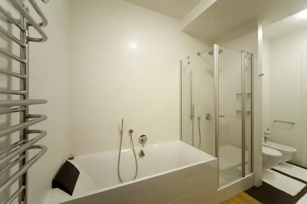 "Классика минимализма". Жилые апартаменты. г. Полтава