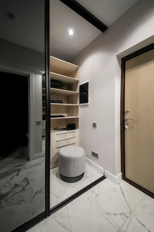 Однокомнатная квартира для молодой девушки. Ижевск, ЖК "Облака", 44 кв.м.