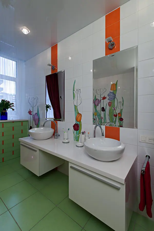 Жизнь в ярких цветах