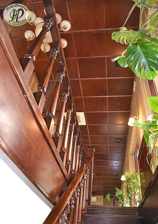 RESTAURANT INTERIOR, STAIRCASE, WOODEN INTERIOR. Лестница и интерьер ресторана "