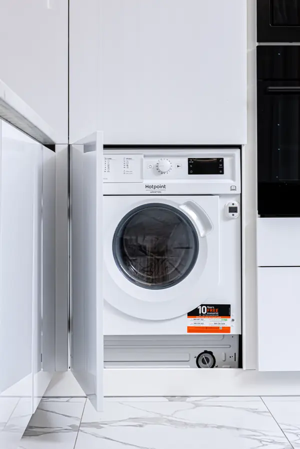 Дерево и глянец