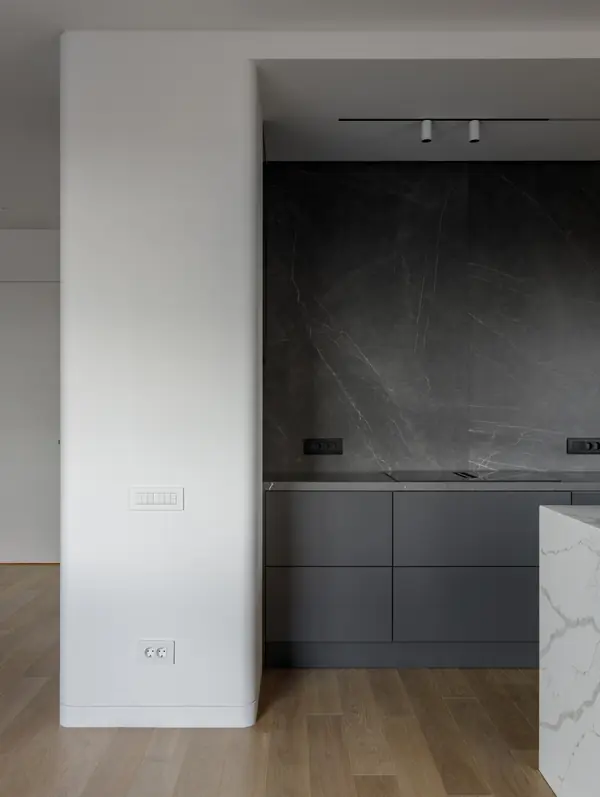 Квартира на набережной