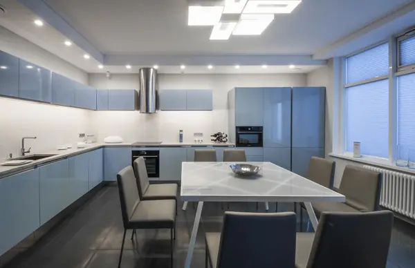 Flow - мужской минимализм