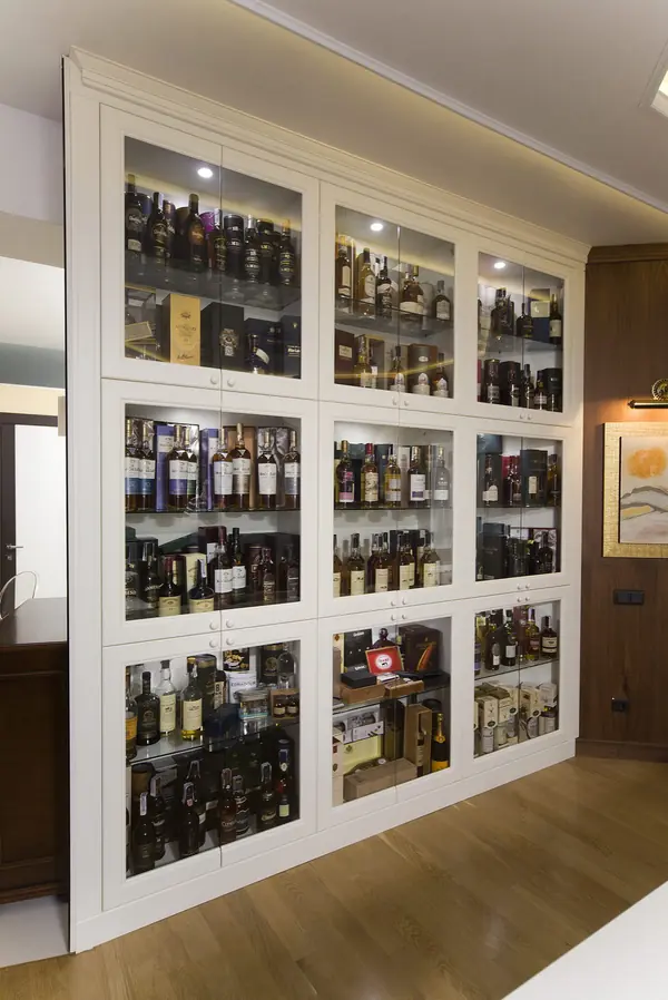 Жилая квартира. г. Полтава. "Роскошь с привкусом виски"