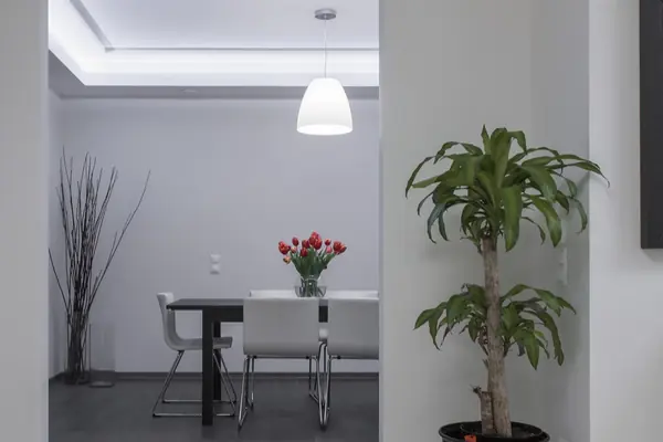 Квартира в стиле минимализм/хайтек