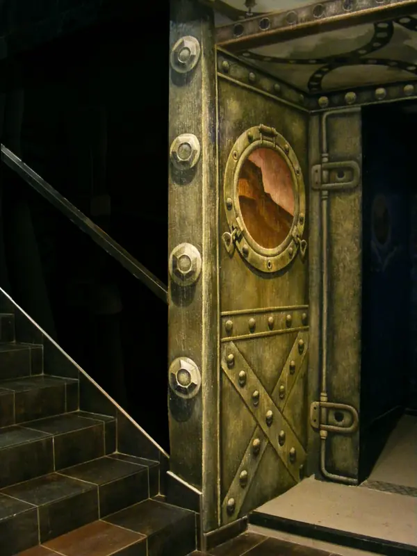 Роспись коридора