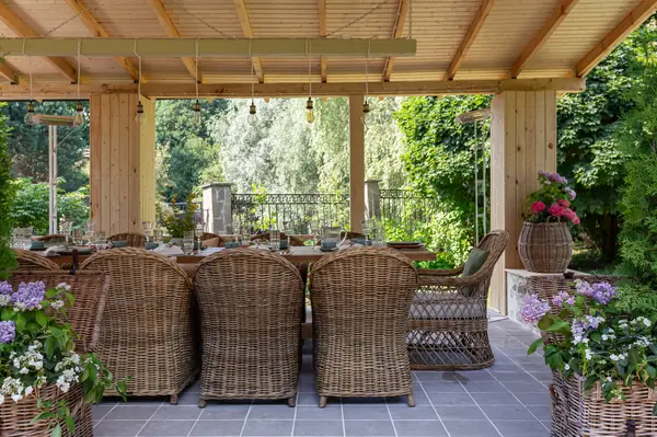 Беседка с летней кухней для Анастасии Вертинской и Степана Михалкова. "На дачу"