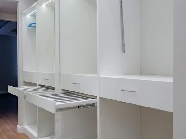 Комплексная меблировка квартиры в неоклассическом стиле