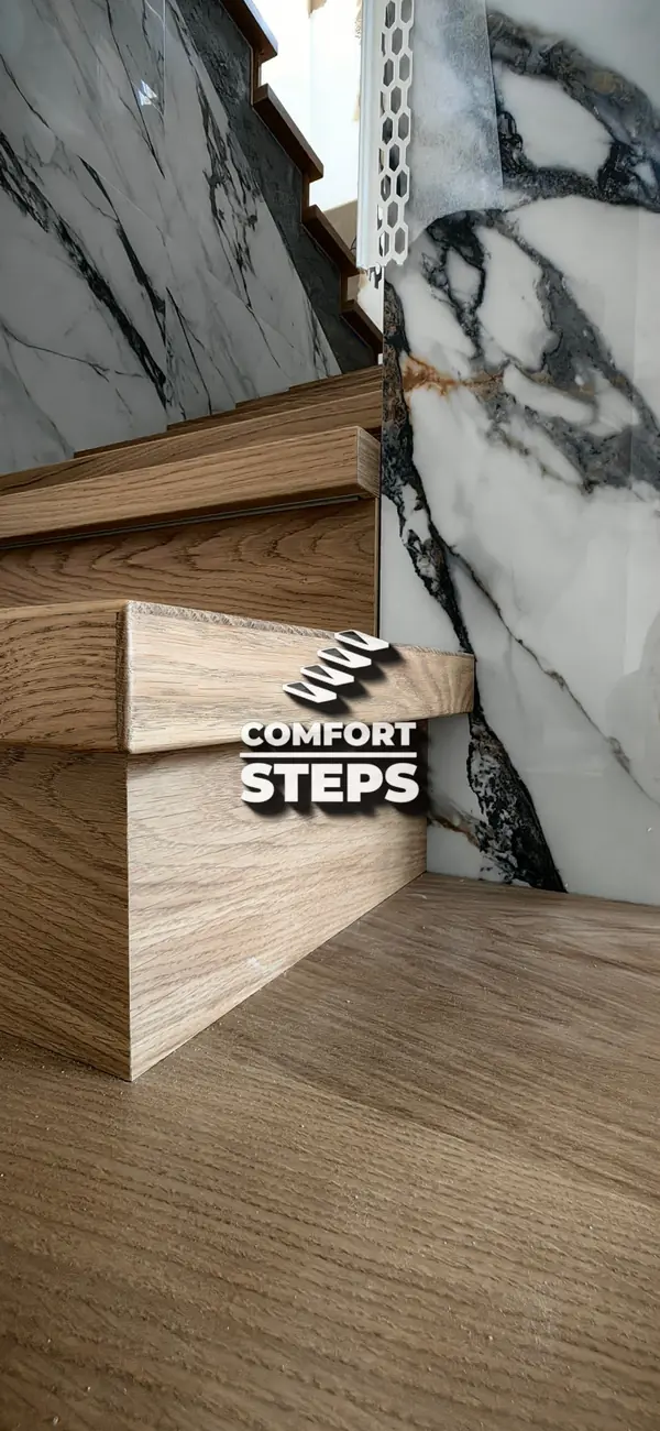 Бетонная лестница обшитая шпоном дуба в Кузнечихе