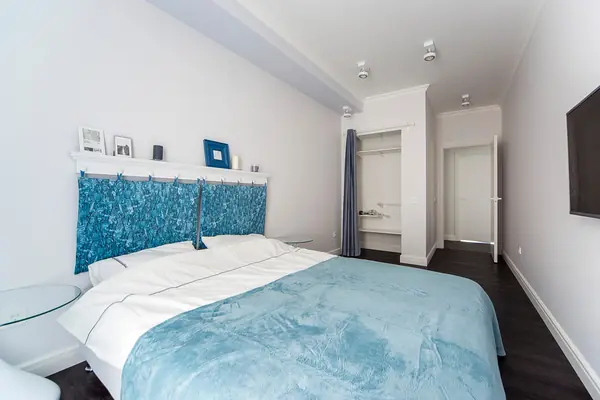 Три сестры: "Вода" ЖК Дом на Ждановской