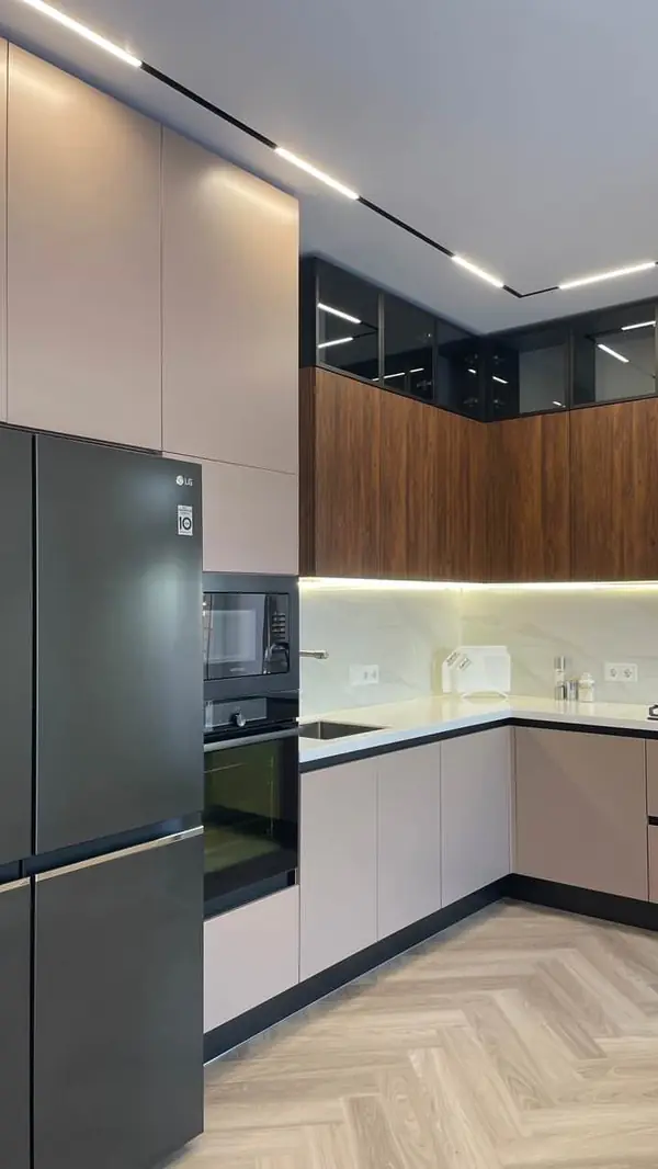 РЕАЛИЗАЦИЯ ОБРАЗЦОВО