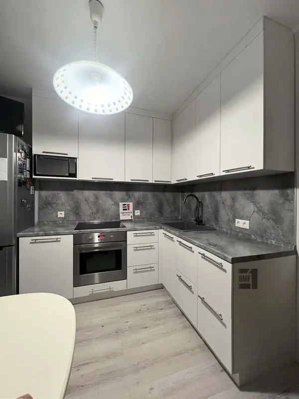 Кухня в современном стиле