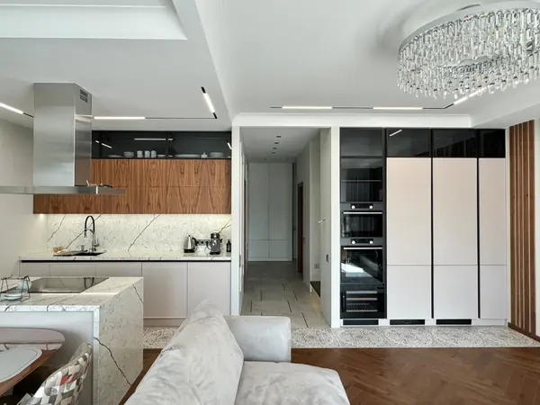 Кухня в таунхаусе