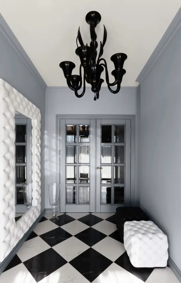 Интерьер загородного дома в классическом стиле.