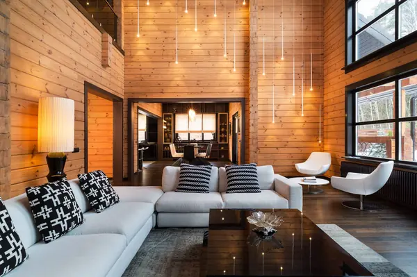 Интерьер деревянного особняка в подмосковном посёлке "Никольские озера"