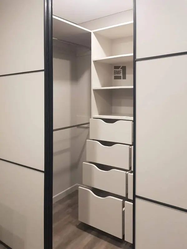 Двери-купе + гардеробная