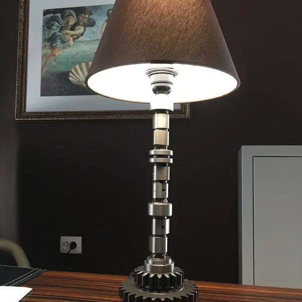 Настольный свет