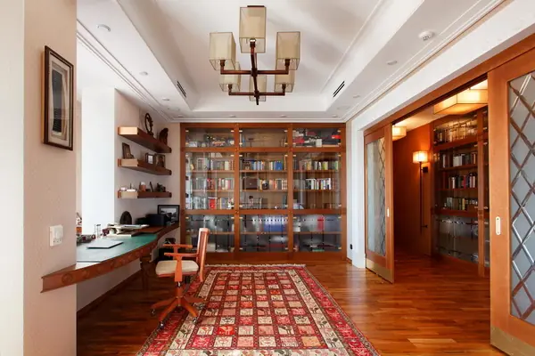 КВАРТИРА НА МИЧУРИНСКОМ ПРОСПЕКТЕ