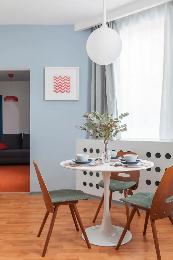 Красочные двухэтажные аппартаменты