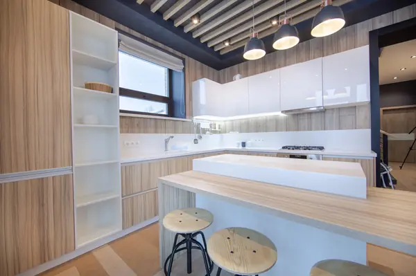 Кухня-гостиная со вторым светом