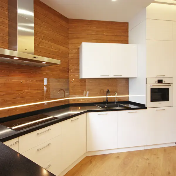 Квартира с головой оленя