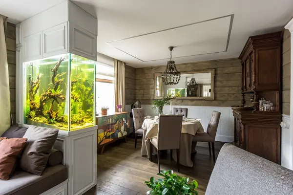 Дачная гостиная с лежанкой