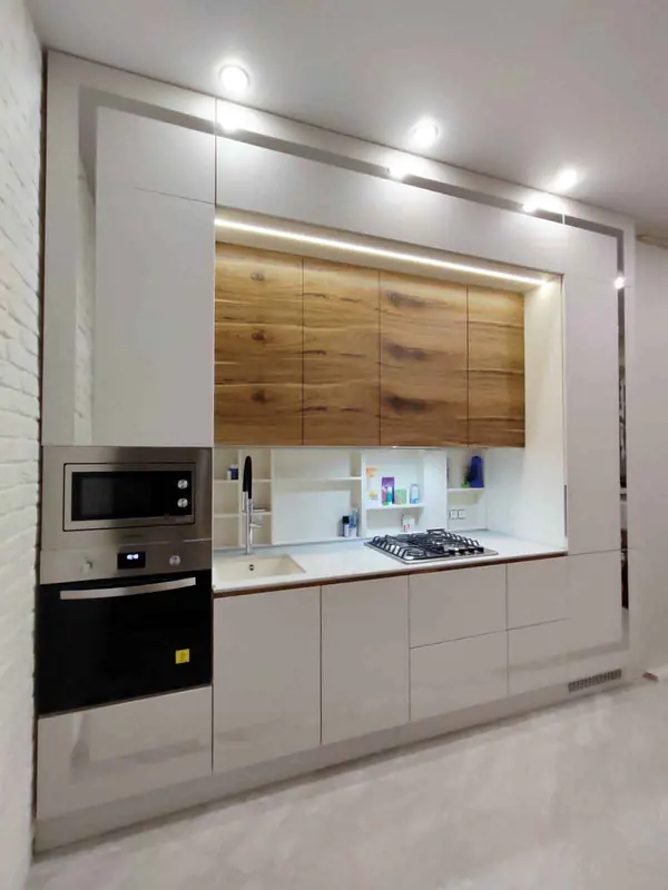 Кухня "PROFILO metallo" в бежевом.