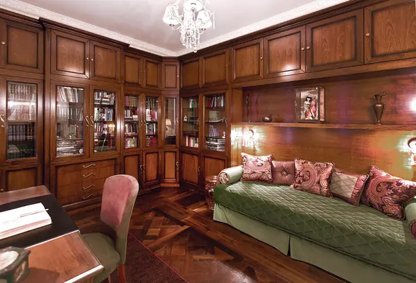 Квартира в дореволюционном доме на Чистых прудах