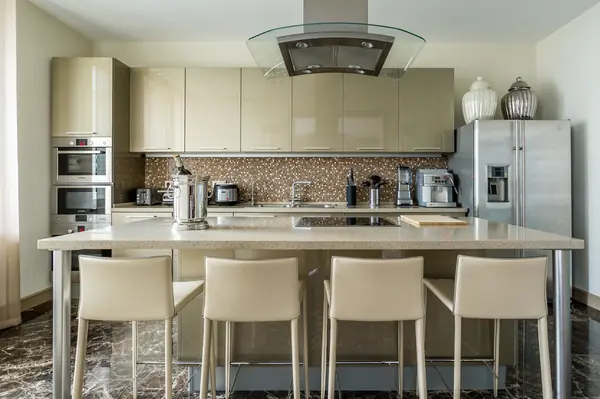 В гостях: Квартира, вдохновленная голландским дизайнером